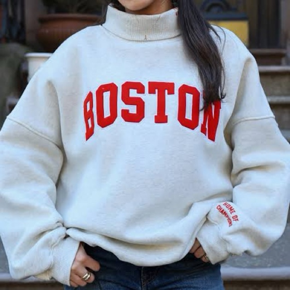 1987 Label Boston Mockneck Sweatshirt - Cream